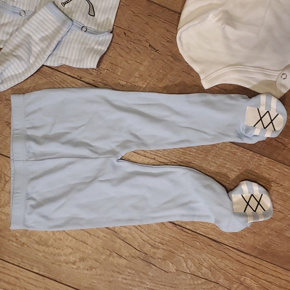 NHL Baby Montreal Canadiens 3pc. Set 6/9 Mon. NWT - Picture 4 of 7